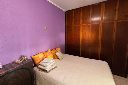 Casa à venda com 140m², 3 quartos e 2 vagasQuarto 2