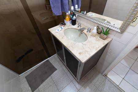 Casa à venda com 140m², 3 quartos e 2 vagasBanheiro Social