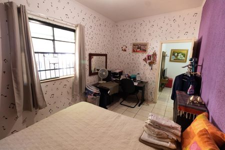 Casa à venda com 140m², 3 quartos e 2 vagasQUARTO 2