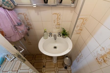 Casa à venda com 140m², 3 quartos e 2 vagasBanheiro da Área de Serviço