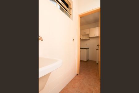 Apartamento à venda com 60m², 2 quartos e 1 vaga Apartamento à venda com 60m², 2 quartos e 1 vagaÁrea de Serviço