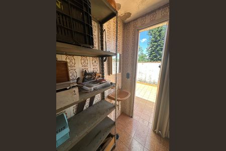 Casa à venda com 170m², 2 quartos e 2 vagasDepósito