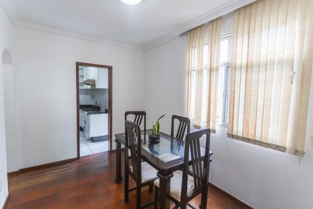 Apartamento à venda com 90m², 3 quartos e 2 vagasCopa