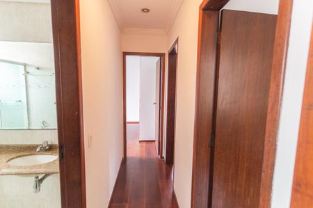 Apartamento à venda com 90m², 3 quartos e 2 vagasCorredor