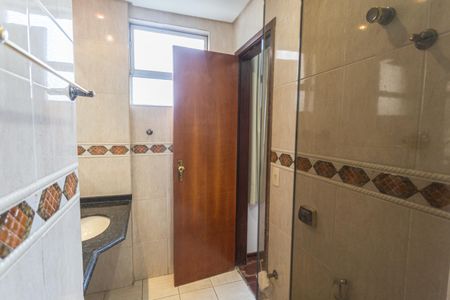 Apartamento à venda com 90m², 3 quartos e 2 vagasBanheiro da Suíte