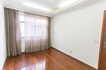 Apartamento à venda com 90m², 3 quartos e 2 vagasSala