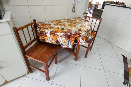 Apartamento para alugar com 84m², 2 quartos e 1 vagaCozinha