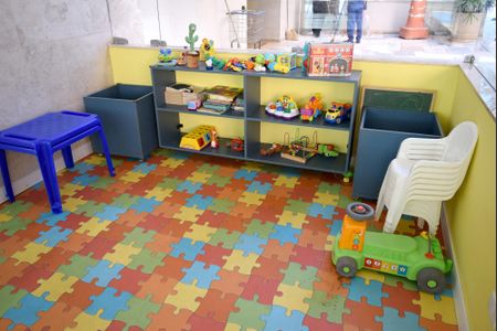 Apartamento à venda com 157m², 2 quartos e 2 vagasÁrea comum - Brinquedoteca