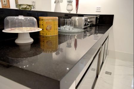 Apartamento à venda com 157m², 2 quartos e 2 vagasCozinha