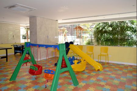 Apartamento à venda com 157m², 2 quartos e 2 vagasÁrea comum - Brinquedoteca