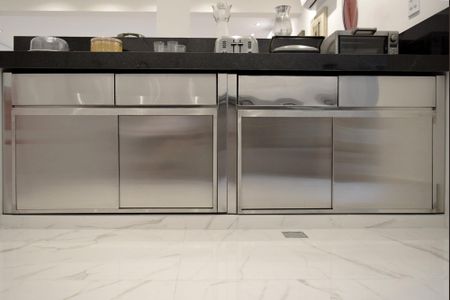 Apartamento à venda com 157m², 2 quartos e 2 vagasCozinha