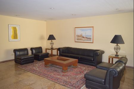 Apartamento à venda com 157m², 2 quartos e 2 vagasÁrea comum - Hall de entrada