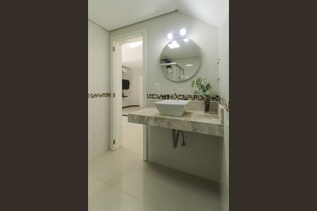 Casa à venda com 261m², 3 quartos e 3 vagasLavabo