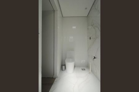 Casa à venda com 261m², 3 quartos e 3 vagasBanheiro