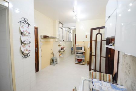 Apartamento para alugar com 125m², 3 quartos e 1 vagaCozinha
