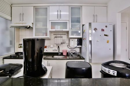 Apartamento à venda com 92m², 3 quartos e 2 vagasCozinha