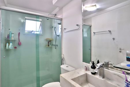 Apartamento à venda com 92m², 3 quartos e 2 vagasBanheiro da Suíte 