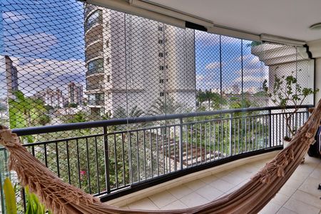 Apartamento à venda com 92m², 3 quartos e 2 vagasSacada