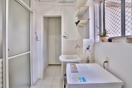 Apartamento à venda com 92m², 3 quartos e 2 vagasLavanderia