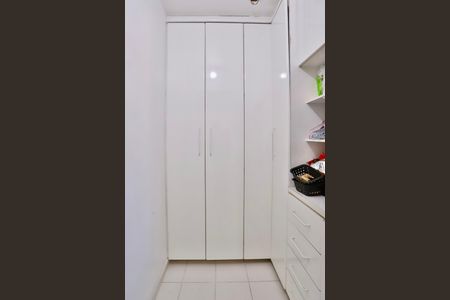 Apartamento à venda com 92m², 3 quartos e 2 vagasQuarto de Serviço