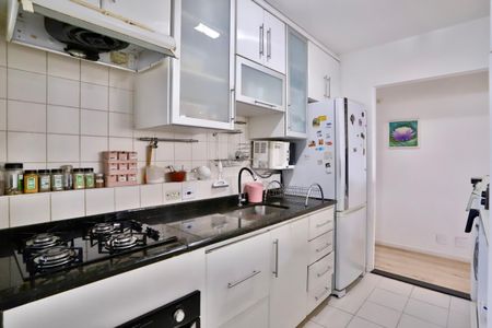Apartamento à venda com 92m², 3 quartos e 2 vagasCozinha