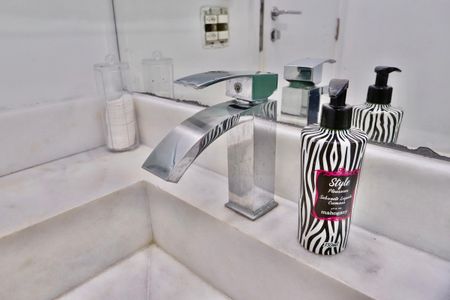 Apartamento à venda com 92m², 3 quartos e 2 vagasBanheiro