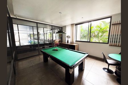 Apartamento à venda com 107m², 2 quartos e 1 vagaÁrea comum