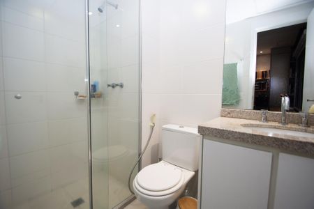 Apartamento à venda com 107m², 2 quartos e 1 vagaBanheiro da Suíte 1