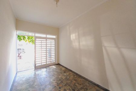 Casa para alugar com 170m², 3 quartos e 2 vagas Casa para alugar com 170m², 3 quartos e 2 vagasGaragem
