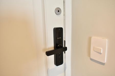 Apartamento para alugar com 38m², 1 quarto e 1 vagaDetalhe Fechadura