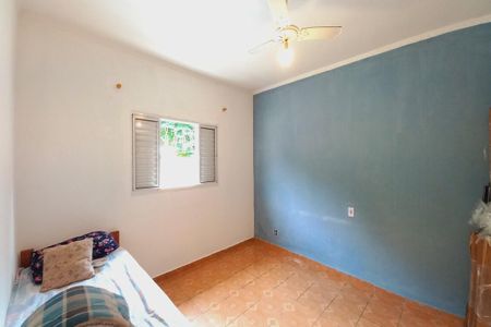 Casa à venda com 172m², 6 quartos e 4 vagas Casa à venda com 172m², 6 quartos e 4 vagasQuarto 1