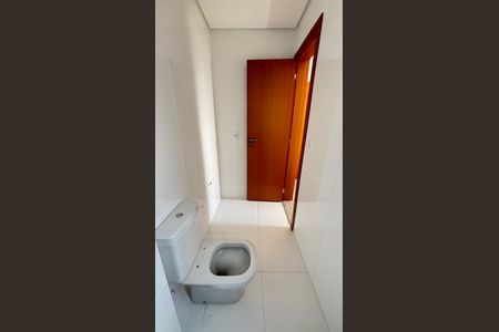 Apartamento à venda com 64m², 2 quartos e 2 vagasBanheiro da Suíte