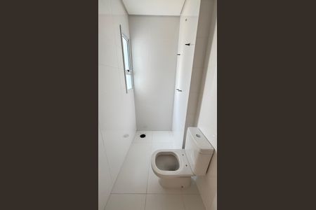 Apartamento à venda com 64m², 2 quartos e 2 vagasBanheiro da Suíte