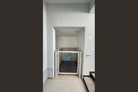 Apartamento à venda com 64m², 2 quartos e 2 vagasÁrea comum - Elevador