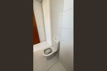 Apartamento à venda com 64m², 2 quartos e 2 vagasBanheiro da Suíte