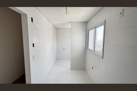Apartamento à venda com 64m², 2 quartos e 2 vagasCozinha