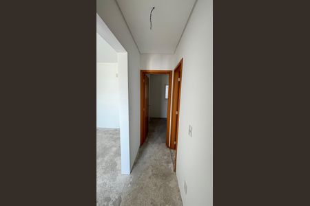 Apartamento à venda com 64m², 2 quartos e 2 vagasCorredor