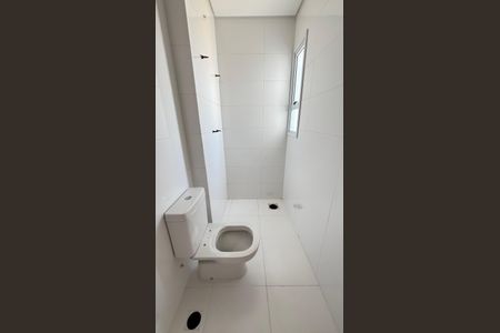 Apartamento à venda com 64m², 2 quartos e 2 vagasBanheiro da Suíte