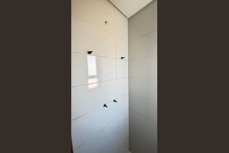 Apartamento à venda com 64m², 2 quartos e 2 vagasBanheiro da Suíte