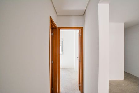 Apartamento à venda com 65m², 2 quartos e 2 vagasCorredor