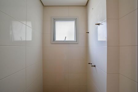 Apartamento à venda com 65m², 2 quartos e 2 vagasBanheiro da Suíte