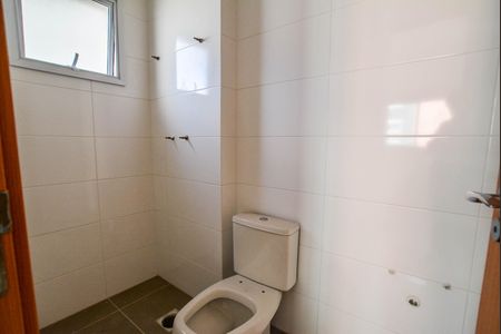 Apartamento à venda com 65m², 2 quartos e 2 vagasBanheiro da Suíte