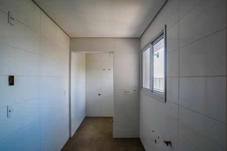 Apartamento à venda com 65m², 2 quartos e 2 vagasCozinha e Área de Serviço