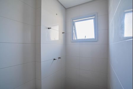 Apartamento à venda com 65m², 2 quartos e 2 vagasBanheiro da Suíte