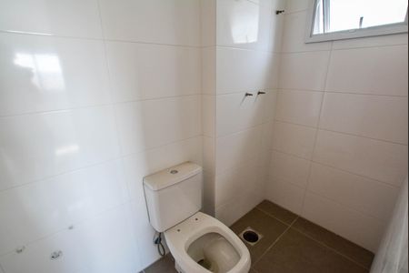 Apartamento à venda com 65m², 2 quartos e 2 vagasBanheiro da Suíte