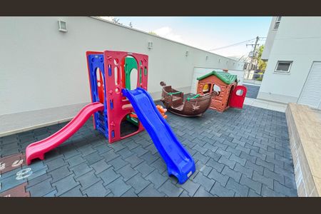 Apartamento à venda com 64m², 2 quartos e 2 vagasPlayground