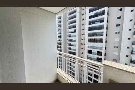 Apartamento à venda com 64m², 2 quartos e 2 vagasSala - Sala de Jantar Varanda