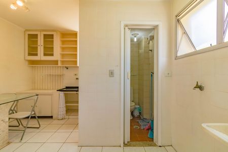 Apartamento para alugar com 67m², 2 quartos e 1 vagaÁrea de Serviço