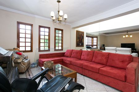 Casa para alugar com 440m², 7 quartos e 7 vagas Casa para alugar com 440m², 7 quartos e 7 vagasSala