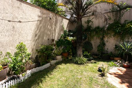 Casa para alugar com 440m², 7 quartos e 7 vagas Casa para alugar com 440m², 7 quartos e 7 vagasJardim